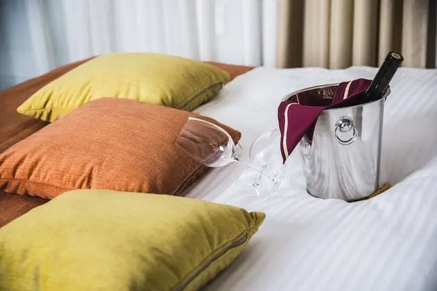 Luxury Üç Kişilik Oda, Balkon