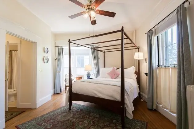 Oda (Deluxe queen room)