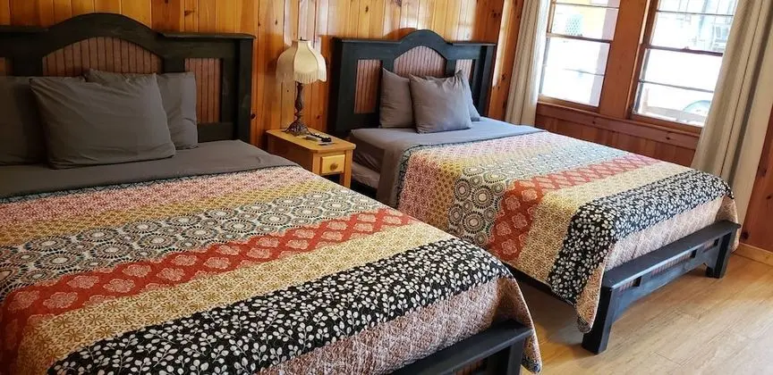 Traditional Oda, 2 Çift Kişilik Yatak, Sigara İçilmez
