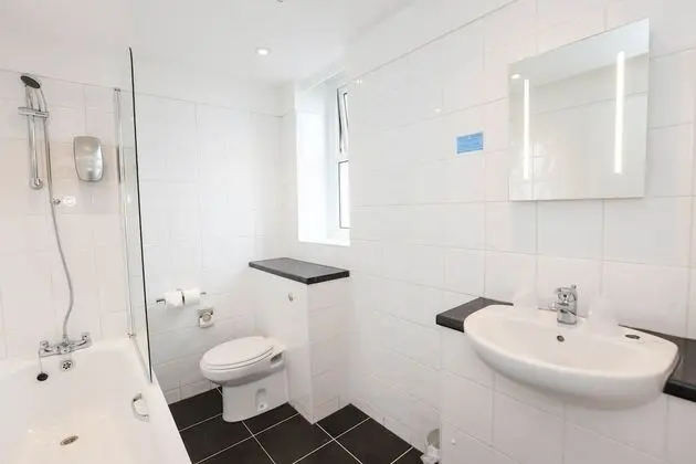 Tek Büyük veya İki Ayrı Yataklı Oda, Balkon, Deniz Manzaralı (Large, Not Dog Friendly)