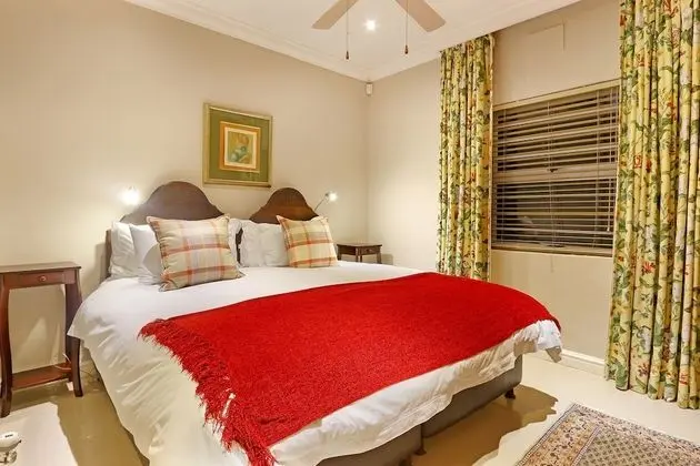 Comfort Kır Evi (Burgundy)