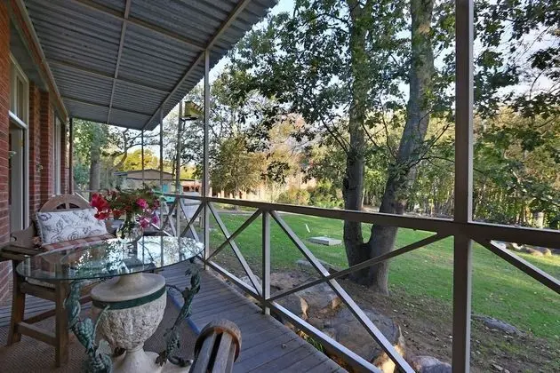 Comfort Kır Evi (River)