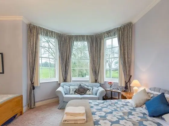Tek Büyük Yataklı Oda, Banyolu/Duşlu, Bahçe Manzaralı (blue room)