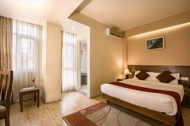 Deluxe Tek Büyük veya İki Ayrı Yataklı Oda