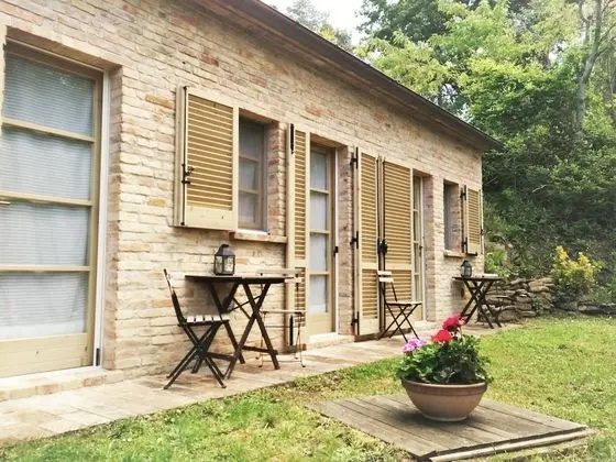 Economy Tek Büyük veya İki Ayrı Yataklı Oda, Bahçe Manzaralı