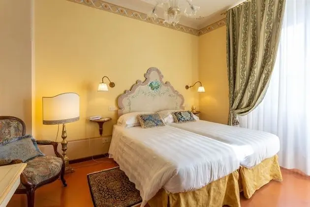 Camera King Standard