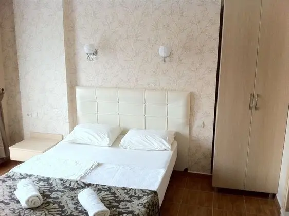 Superior Tek Büyük veya İki Ayrı Yataklı Oda