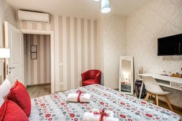 Tek Büyük veya İki Ayrı Yataklı Oda