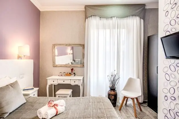 Tek Büyük veya İki Ayrı Yataklı Oda