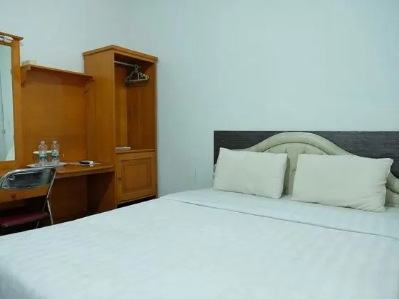 Standard Tek Büyük Yataklı Oda