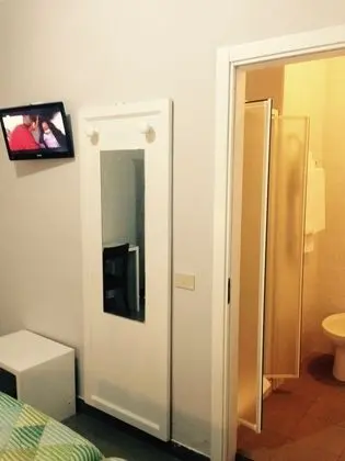 Tek Büyük Yataklı Oda, 1 Çift Kişilik Yatak