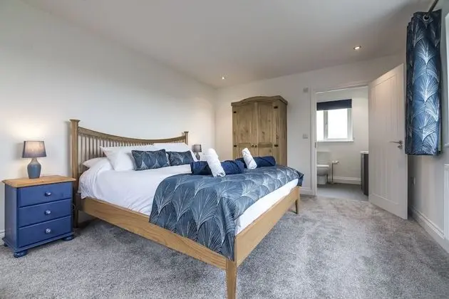 Ev (3 Bedrooms)