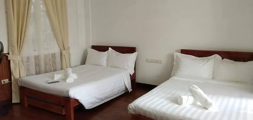 Büyük Yataklı Tek Kişilik Oda