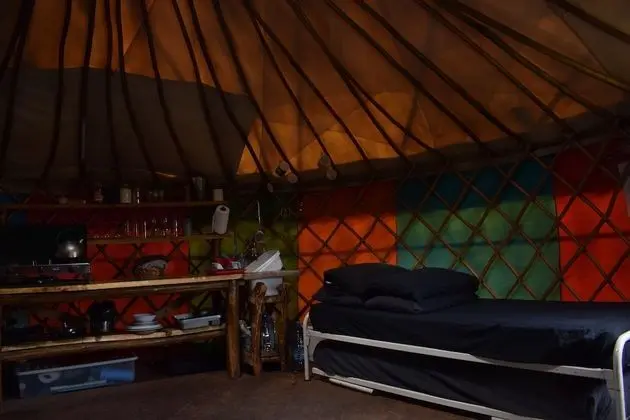 Family Oda, Dağ Manzaralı (Yurt)