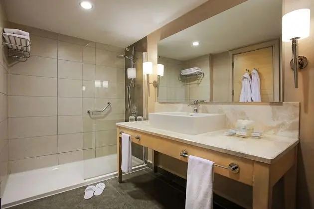 Family Oda (Superior Family Room)