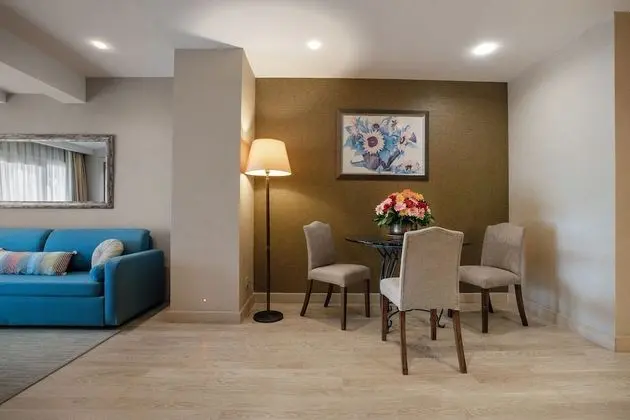 Sultan Suite