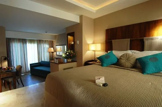 Superior Deluxe Room with Sea View
