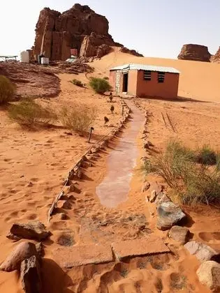 Basic Ortak Ranzalı Oda, Sadece kadınlar için