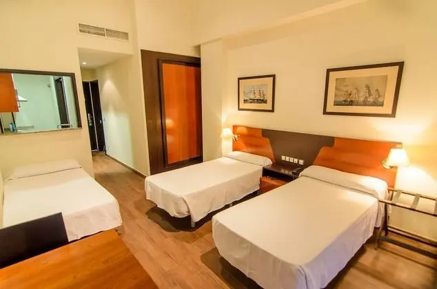Üç Kişilik Oda (2ADULTS + 1CHILD)