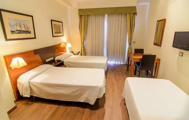Üç Kişilik Oda (2ADULTS + 1CHILD)