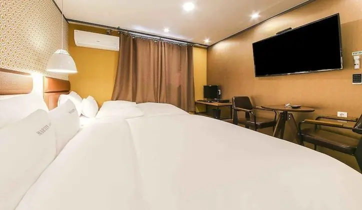 Deluxe İki Ayrı Yataklı Oda