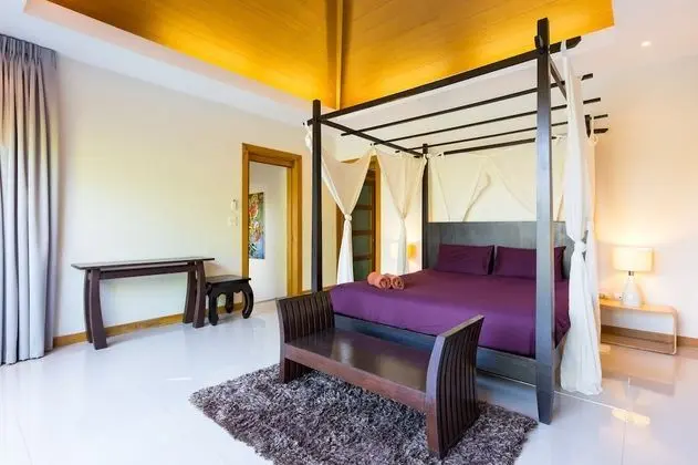 3 Bedrooms Villa