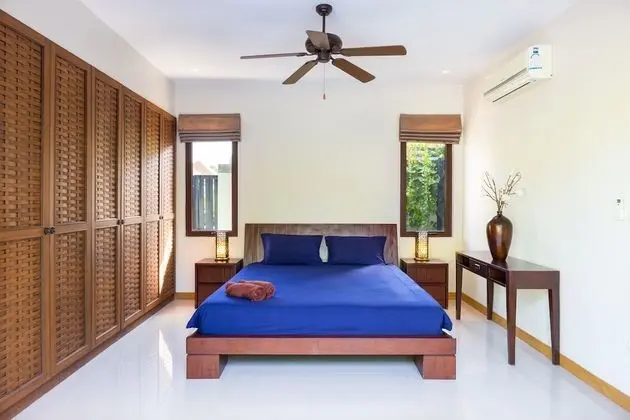 3 Bedrooms Villa