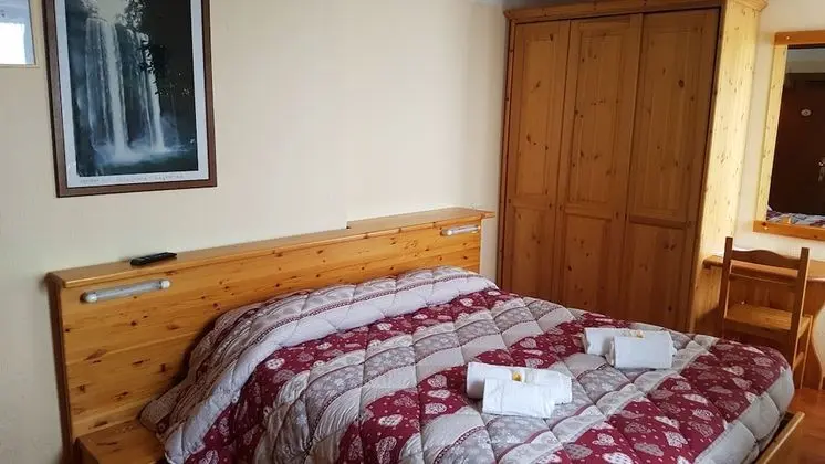 Tek Büyük veya İki Ayrı Yataklı Oda