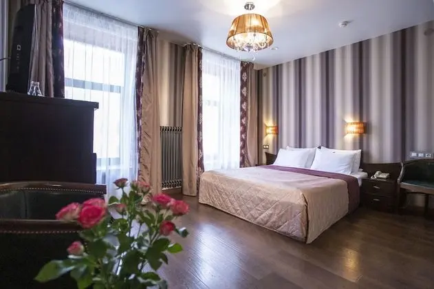 Standard Tek Büyük veya İki Ayrı Yataklı Oda