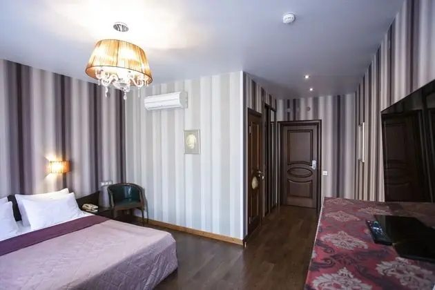 Standard Tek Büyük veya İki Ayrı Yataklı Oda