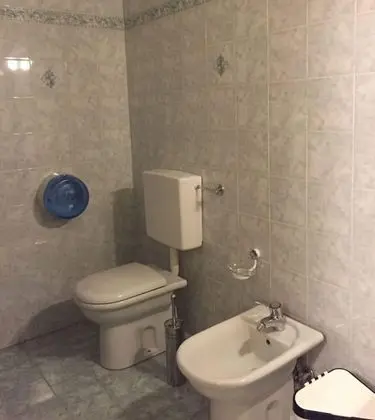 Tek Büyük veya İki Ayrı Yataklı Oda, Balkon