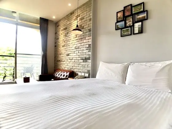 Tek Büyük Yataklı Oda, Balkon