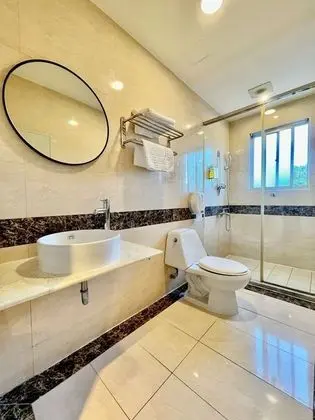 Tek Büyük Yataklı Oda, Balkon