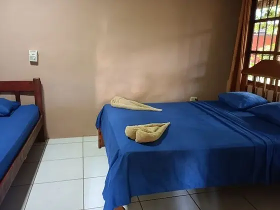 Üç Kişilik Oda, Birden Çok Yatak