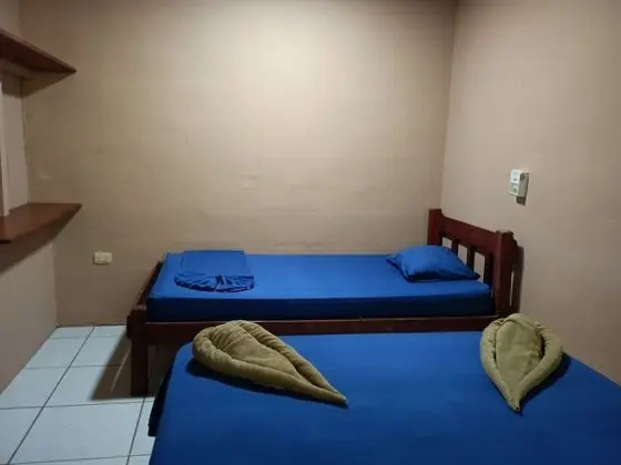 Üç Kişilik Oda, Birden Çok Yatak