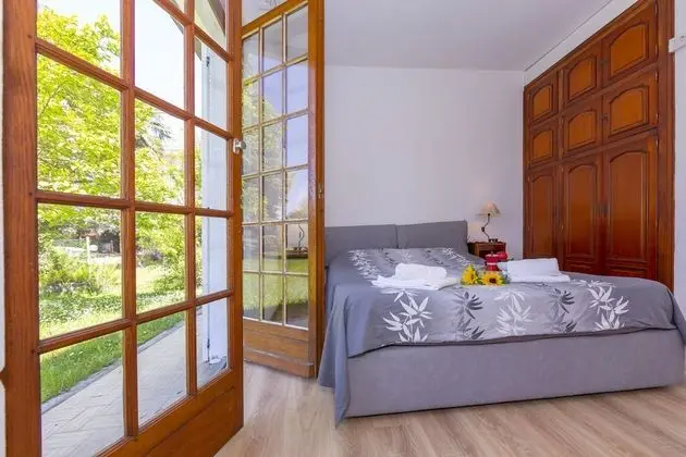 Family Villa, Birden Çok Yatak, 2 Banyolu, Bahçeli (Villa Martine Au Bord Du Lac)