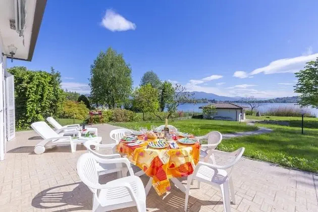 Family Villa, Birden Çok Yatak, 2 Banyolu, Bahçeli (Villa Martine Au Bord Du Lac)