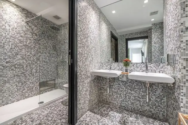 Deluxe Oda, Banyolu/Duşlu, Zemin Kat