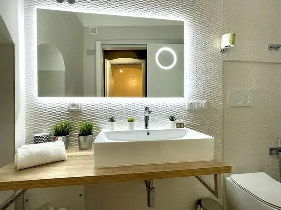 Exclusive Oda, Özel Banyo (Semi-basement)