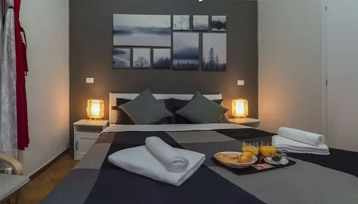 Standard Tek Büyük Yataklı Oda