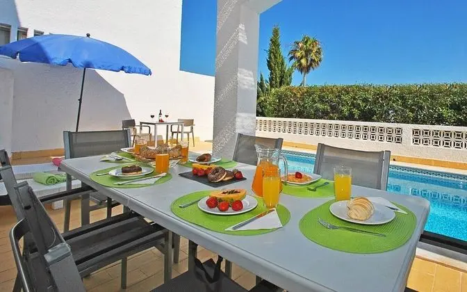 Villa, 4 Yatak Odası, Kişiye Özel Havuzlu, Deniz Manzaralı