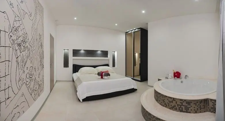 Villa, Kişiye Özel Havuzlu