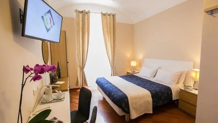 Classic Tek Büyük Yataklı Oda