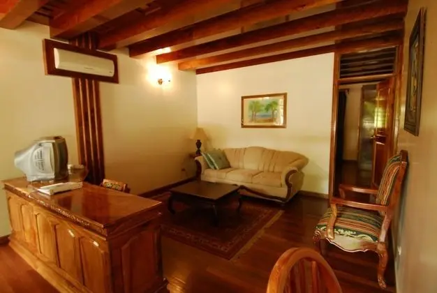 Villa, 2 Yatak Odası, Küçük Mutfak