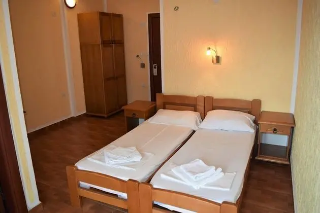 Basic Oda, 2 Tek Kişilik Yatak, Dağ Manzaralı