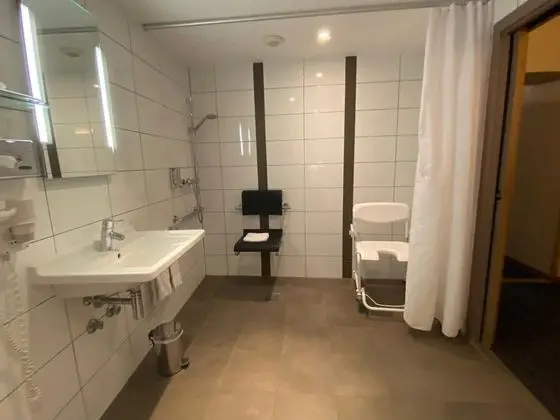 Charming Double Room, Disability access