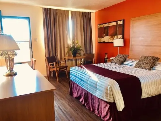 Standard Oda, 1 Büyük (Queen) Boy Yatak, Sigara İçilmez