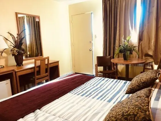 Standard Oda, 1 Büyük (Queen) Boy Yatak, Sigara İçilmez