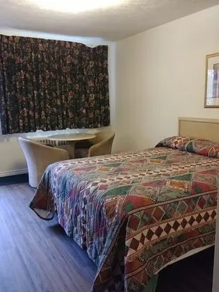 Standard Oda, 1 Büyük (Queen) Boy Yatak, Sigara İçilmez