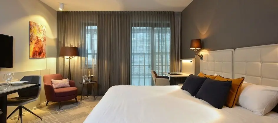 Superior Tek Büyük veya İki Ayrı Yataklı Oda